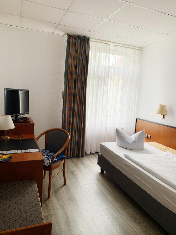 Hotel Birkenwerder Eksteriør billede