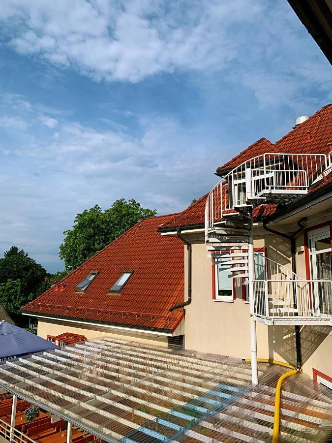 Hotel Birkenwerder Eksteriør billede