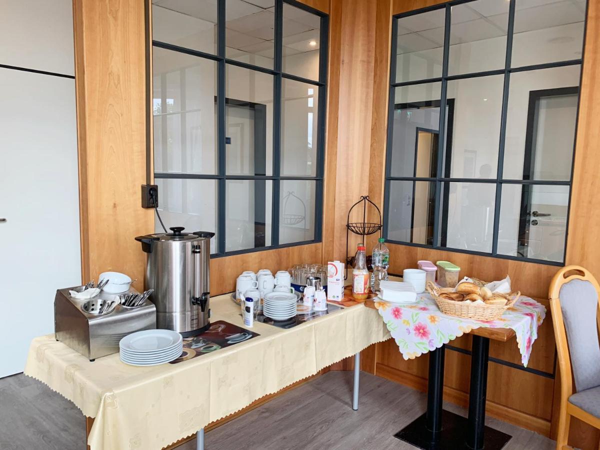 Hotel Birkenwerder Eksteriør billede