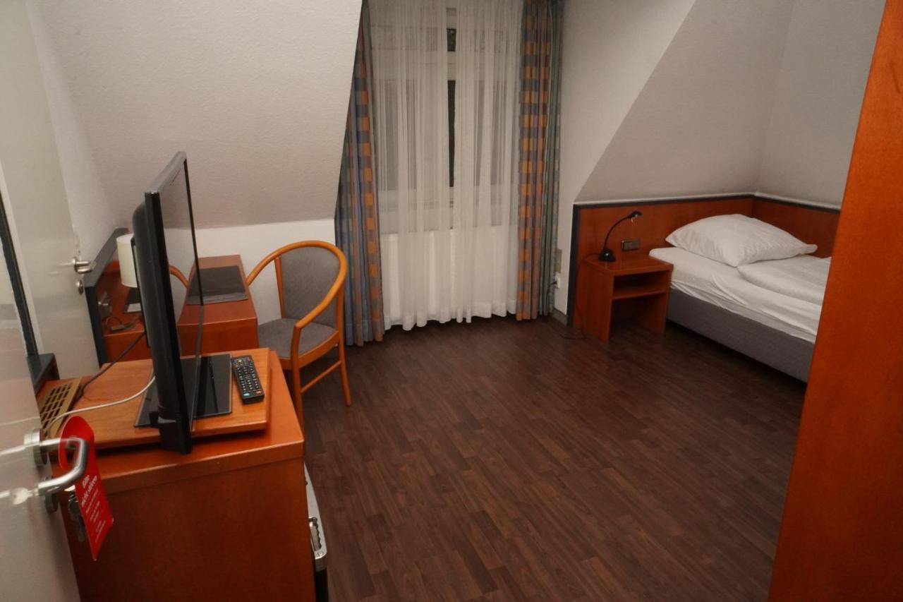 Hotel Birkenwerder Eksteriør billede